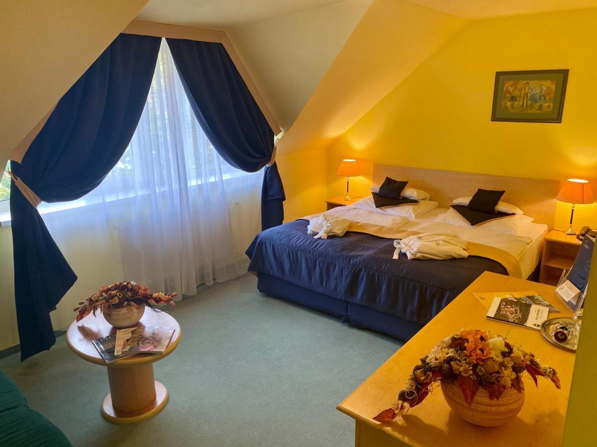 Parkhotel Na Baracke Nová Dubnica Εξωτερικό φωτογραφία