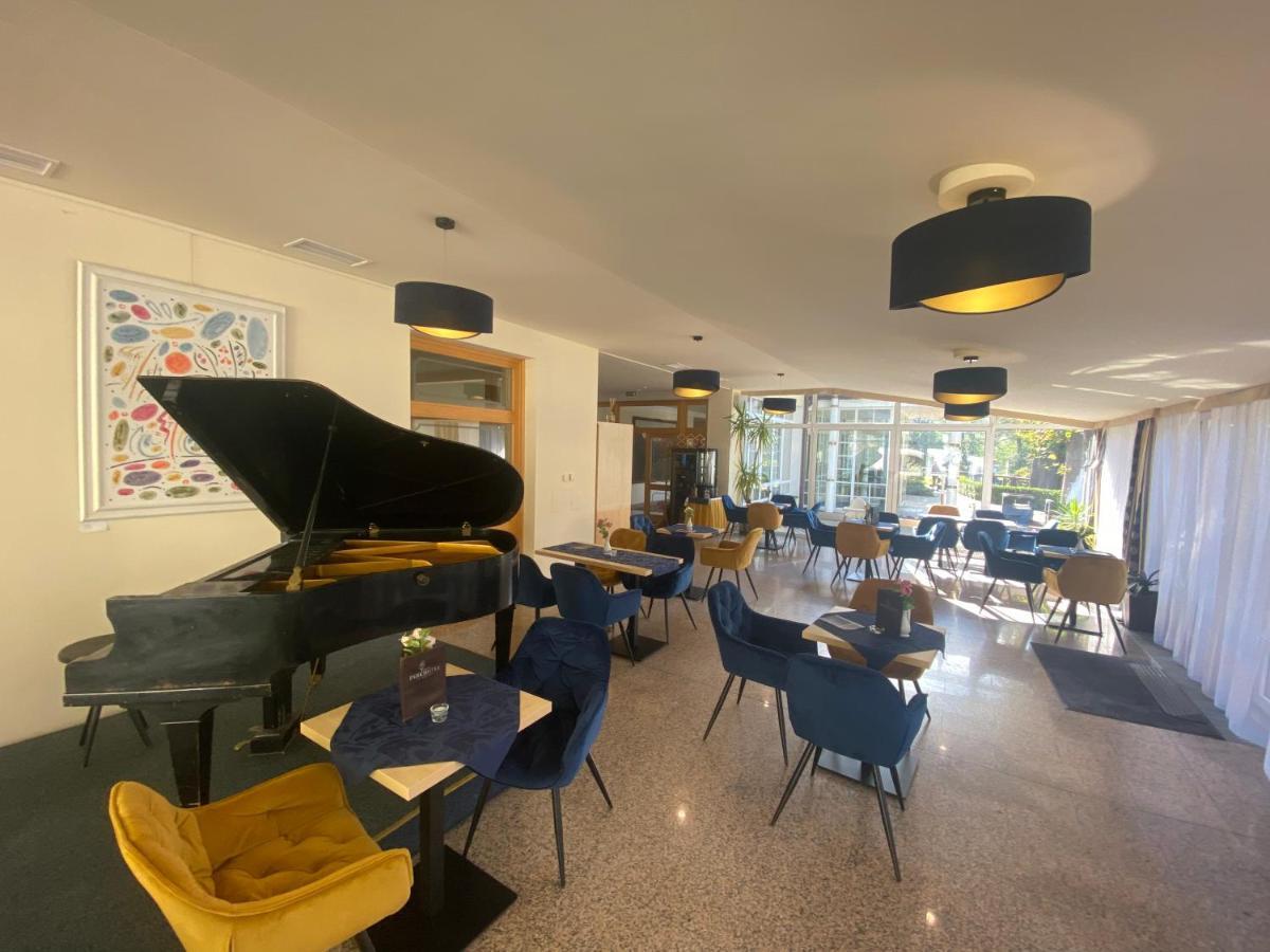 Parkhotel Na Baracke Nová Dubnica Εξωτερικό φωτογραφία