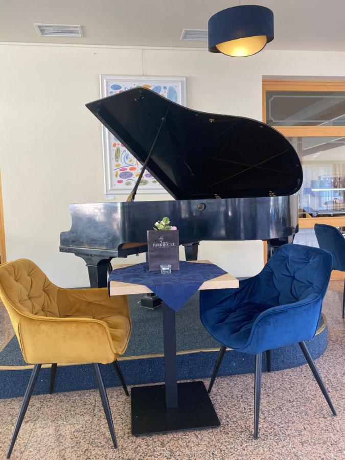 Parkhotel Na Baracke Nová Dubnica Εξωτερικό φωτογραφία