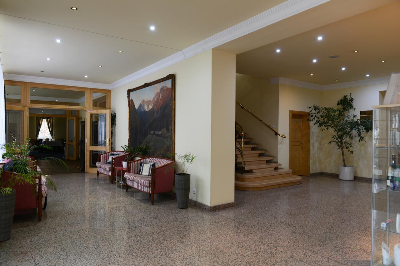 Parkhotel Na Baracke Nová Dubnica Εξωτερικό φωτογραφία